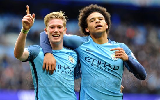 詹姆斯末节怒砍12分！雷迪克：他为湖人注入了强心剂