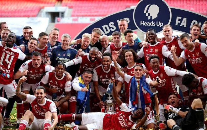 支持阿森纳还是拜仁？波多尔斯基：我会为两支球队加油