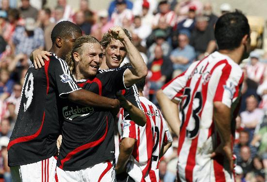 库尔图瓦生涯17次对阵曼城全部丢球，从未完成零封