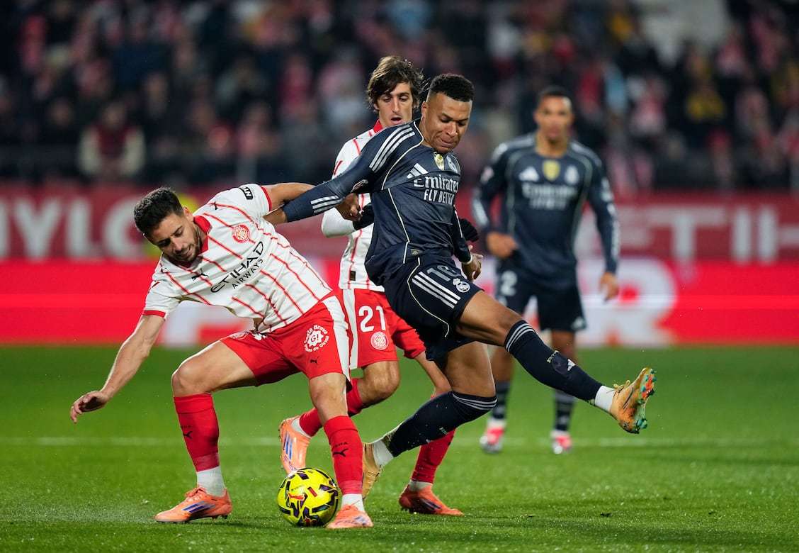 女足明星遭百万富翁跟踪骚扰，雇佣保镖应对