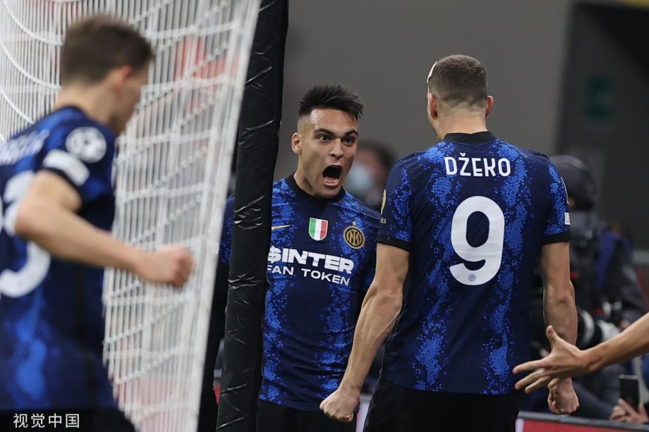 对手直接被晃在原地